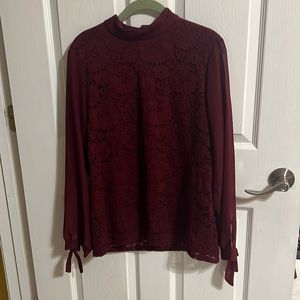 Burgundy lace top zize L. By Rose + Olive